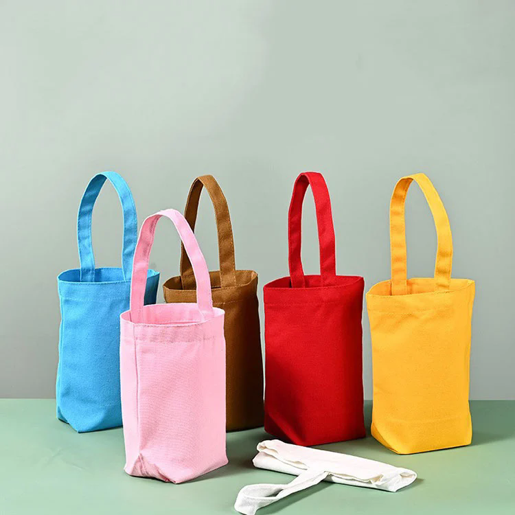 Comment un sac fourre-tout en toile peut-il transformer votre transport quotidien ?
